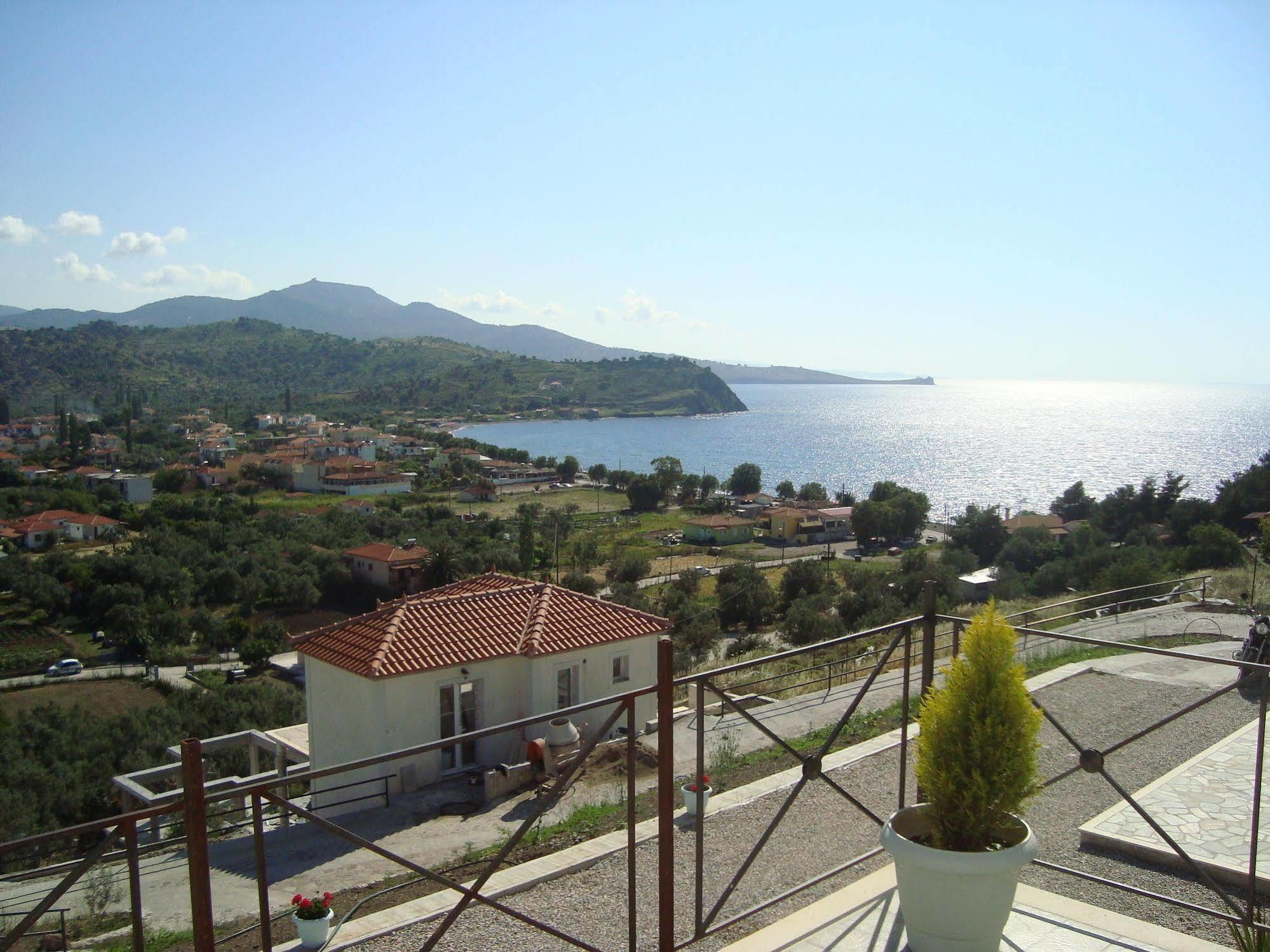 Aparthotel Anaxos Hill Extérieur photo