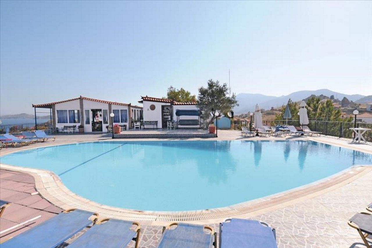 Aparthotel Anaxos Hill Extérieur photo
