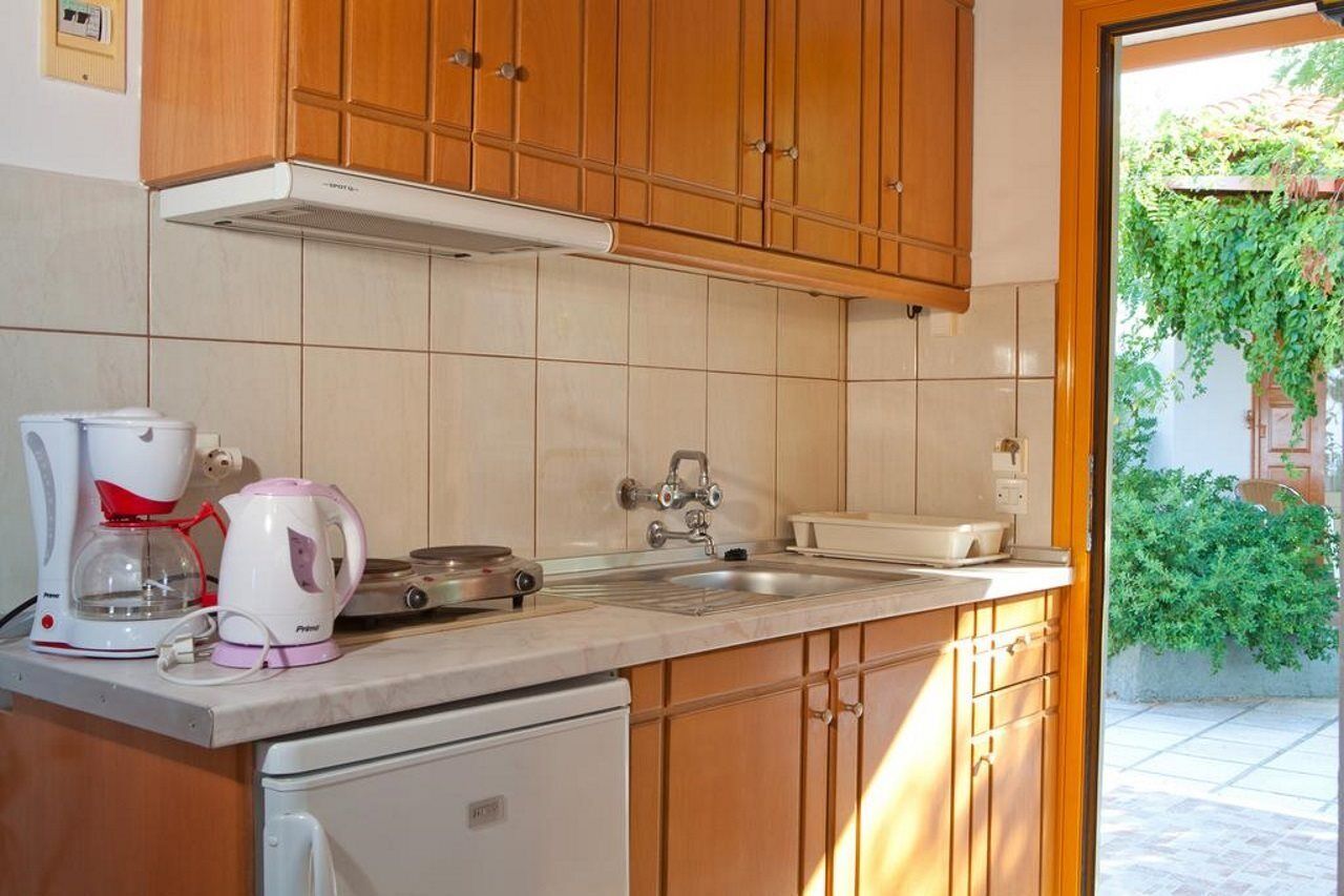 Aparthotel Anaxos Hill Extérieur photo