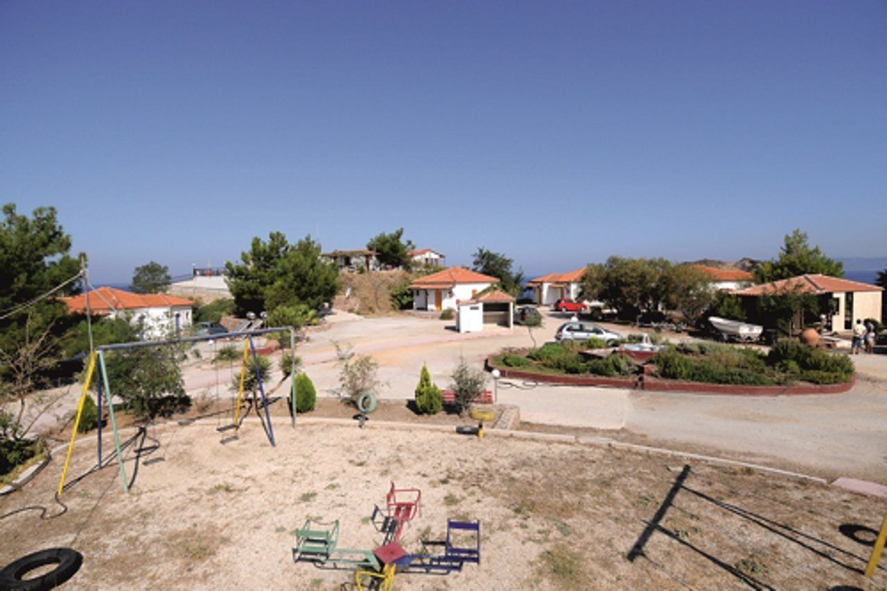 Aparthotel Anaxos Hill Extérieur photo